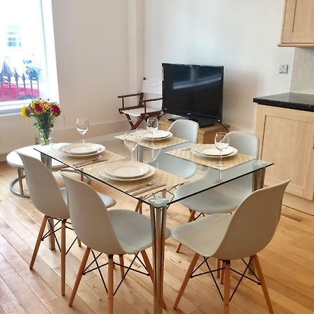 Stylish Apartment In Victoria Londra Dış mekan fotoğraf