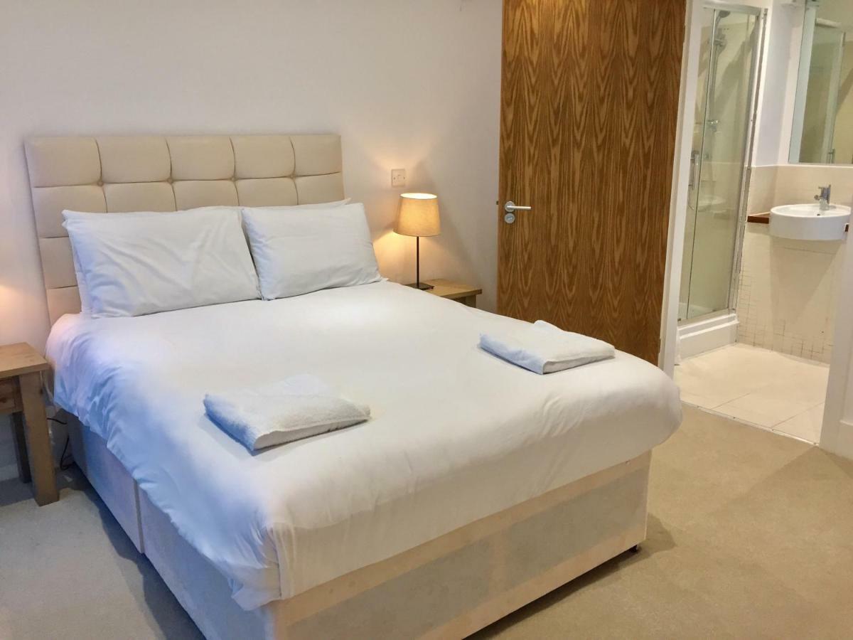 Stylish Apartment In Victoria Londra Dış mekan fotoğraf