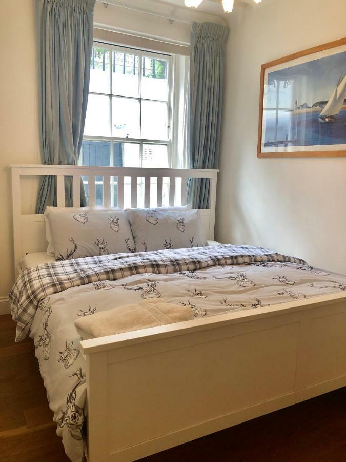 Stylish Apartment In Victoria Londra Dış mekan fotoğraf